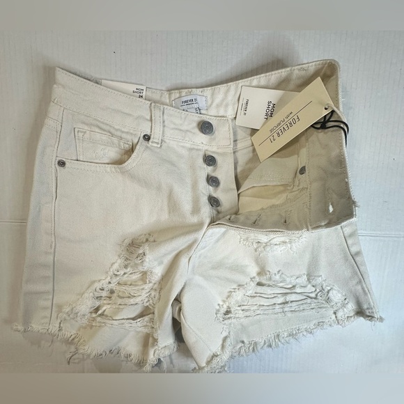 Forever 21 Womens High Rise Relaxed Mom Short Distressed Beige Size 24 NWT - Picture 2 of 11